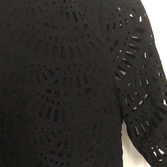 Laser cut stylish black top by Kenneth Cole size XS - Picture 9 of 11